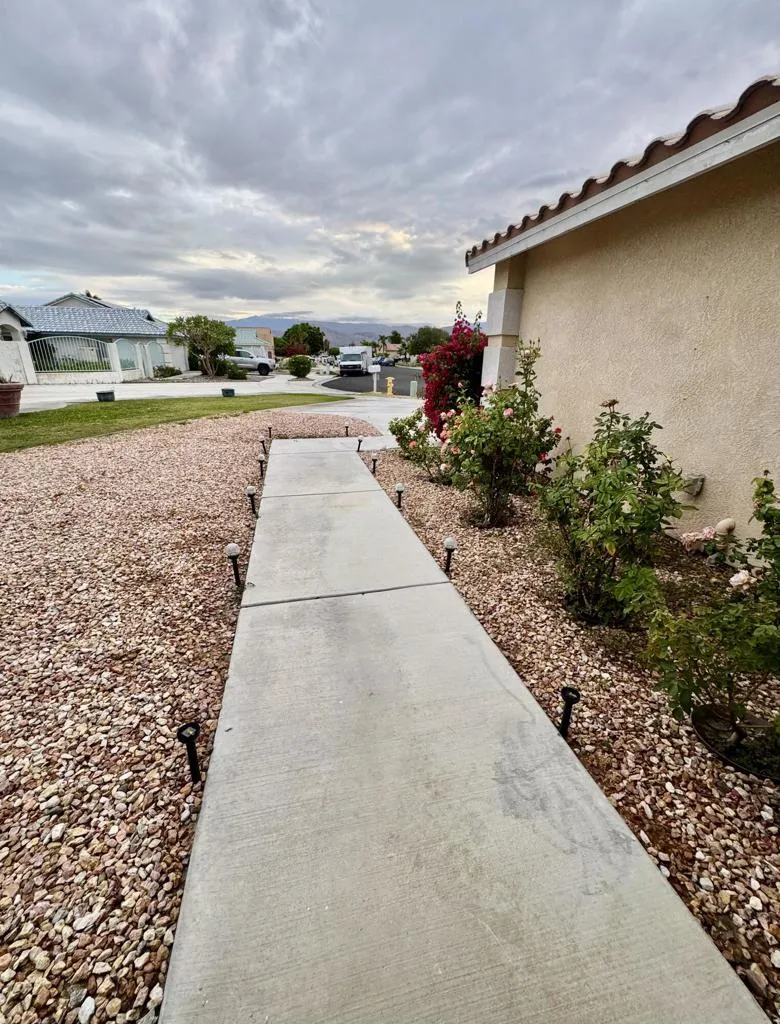 31222 Neuma Drive, Cathedral City, California 92234 home-pic-4